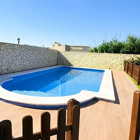 Horská chata Piscina Privada Aire Acondicionado Agua Salada Y Vallada Solo Alquilamos A Familias *
