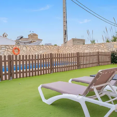 Horská chata Piscina Privada Aire Acondicionado Agua Salada Y Vallada Solo Alquilamos A Familias