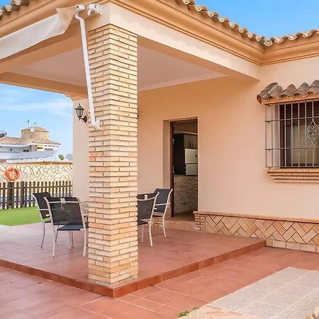 Piscina Privada Aire Acondicionado Agua Salada Y Vallada Solo Alquilamos A Familias Horská chata *